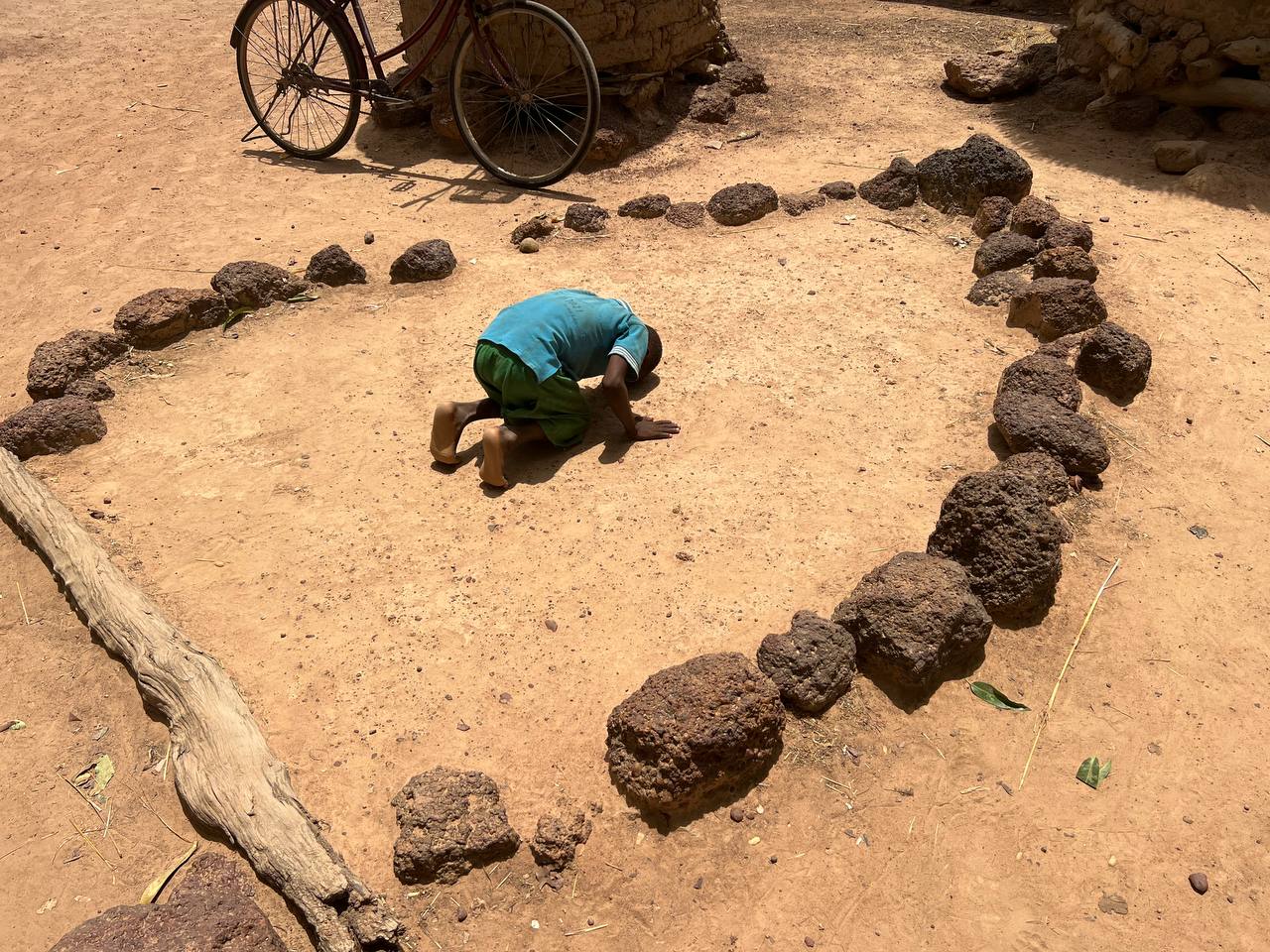 photo_5830164517022186156_y